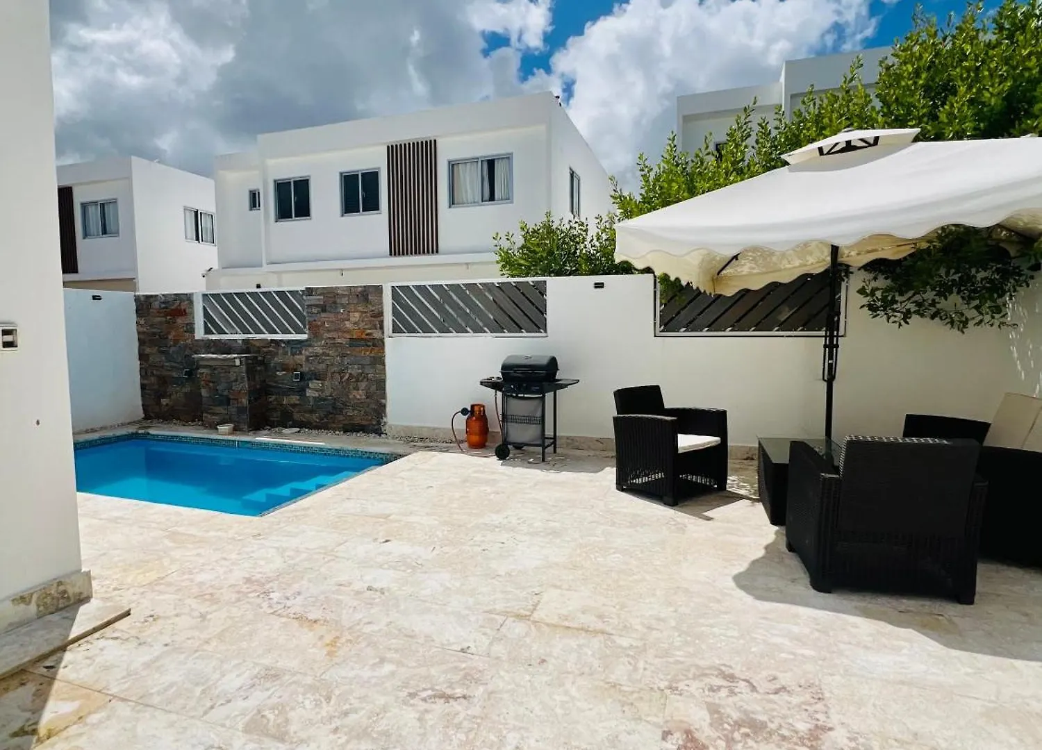 Villa Cela En Punta Cana, Long-Short Stay